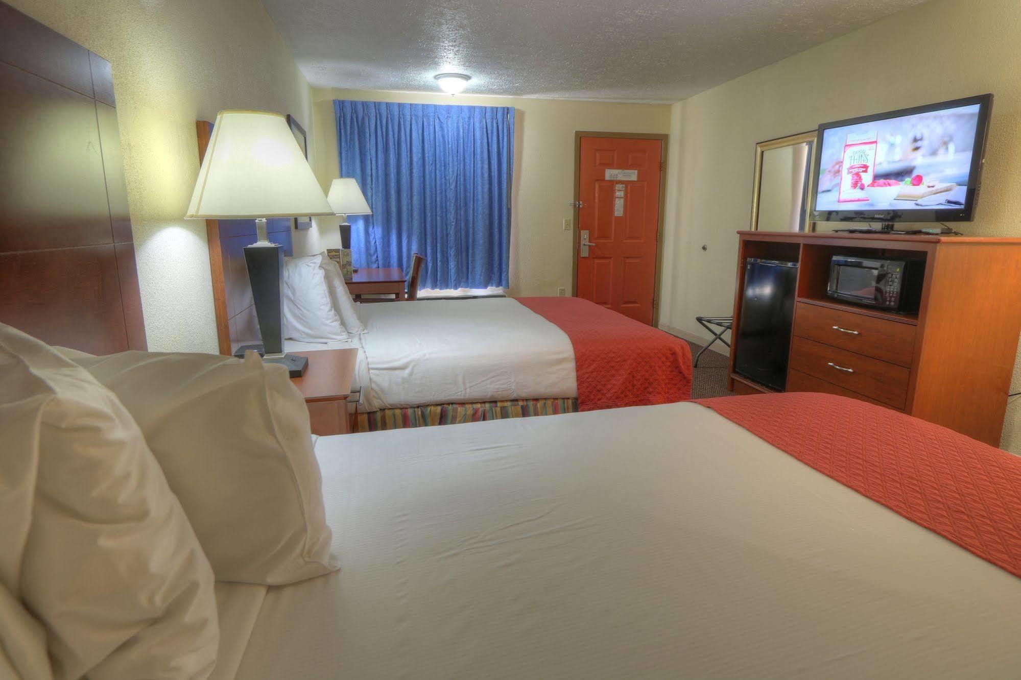 Days Inn By Wyndham Pigeon Forge South Esterno foto